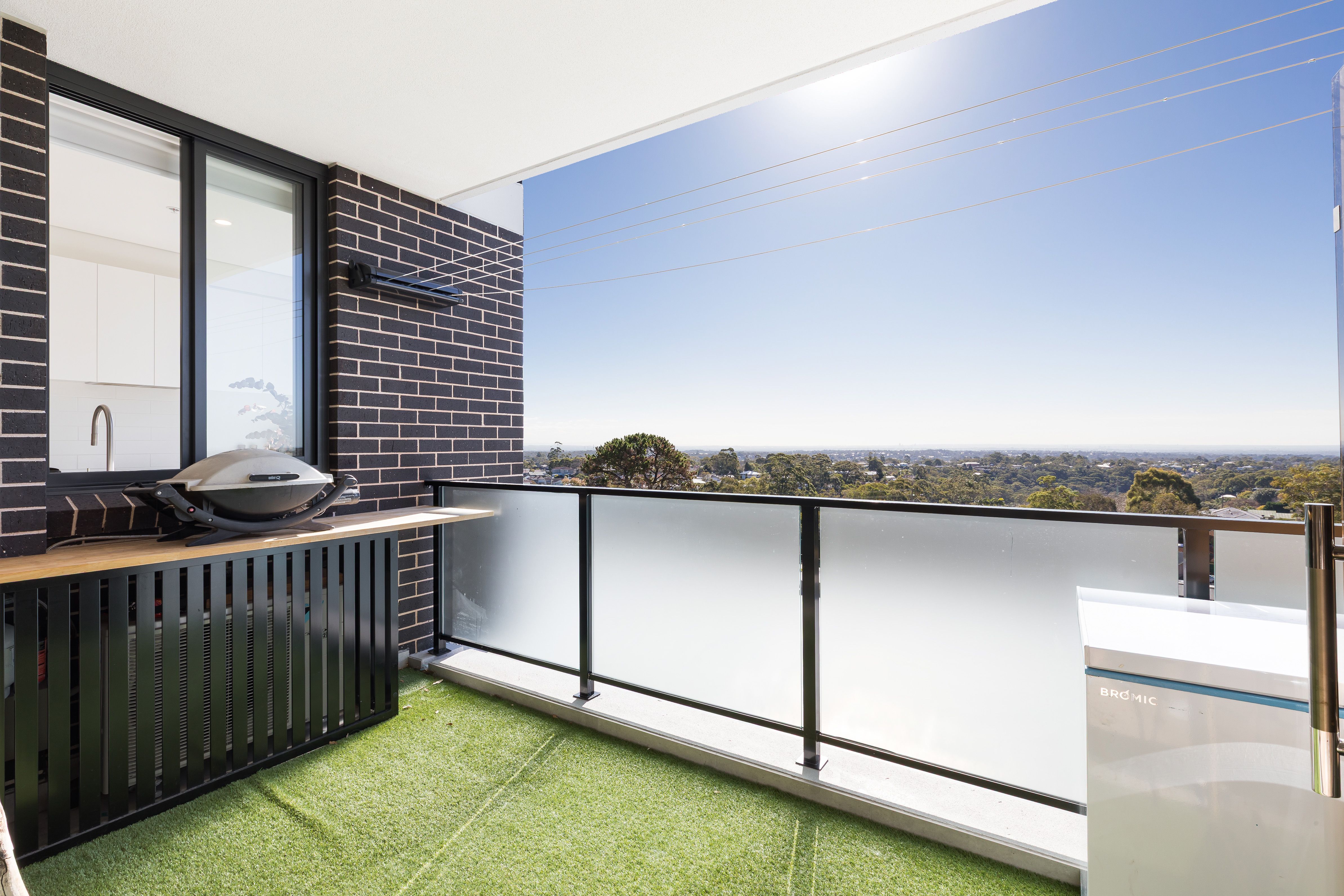 405/102-104 Caldarra Avenue ENGADINE 2233