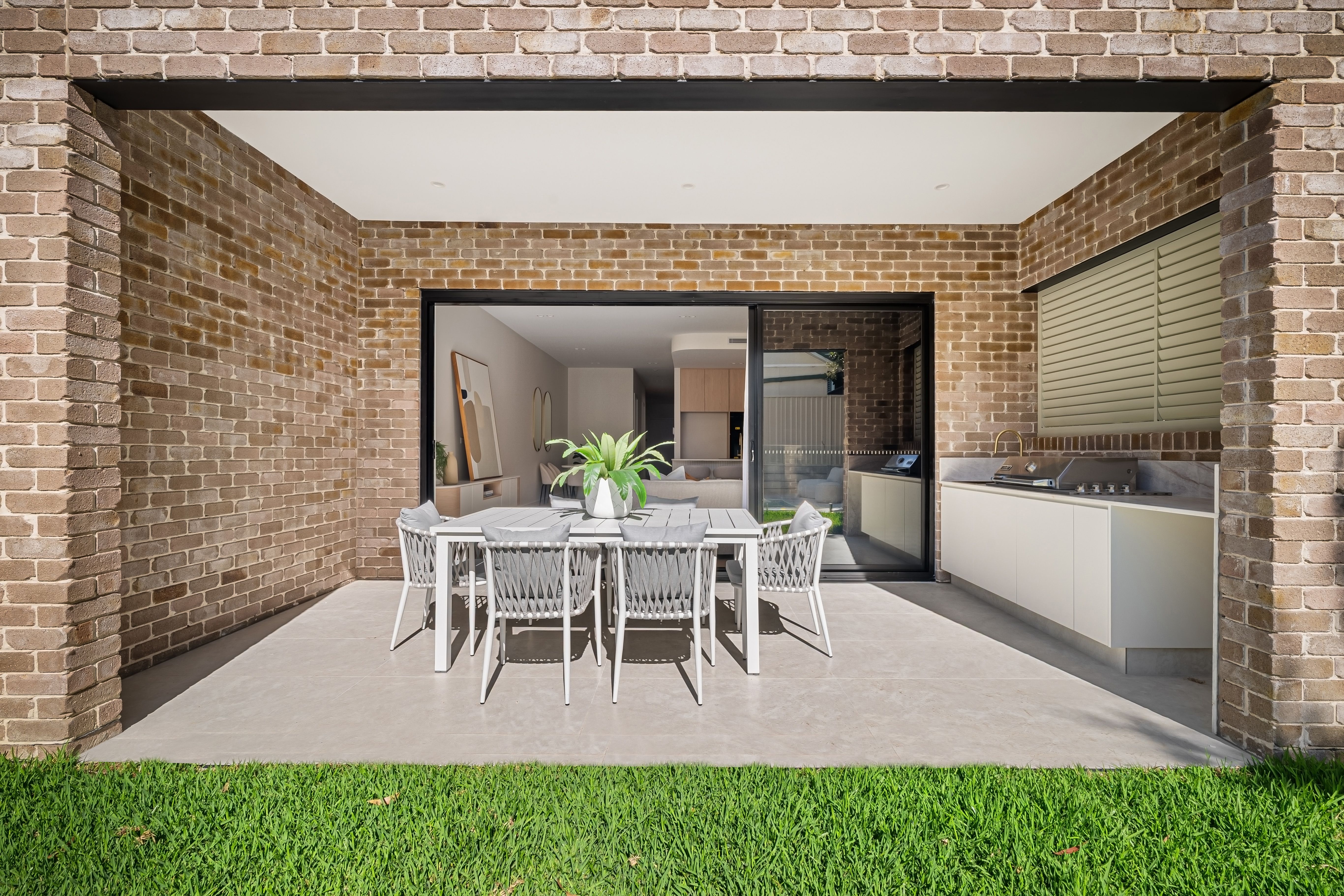 41b Pines Parade Gymea 2227