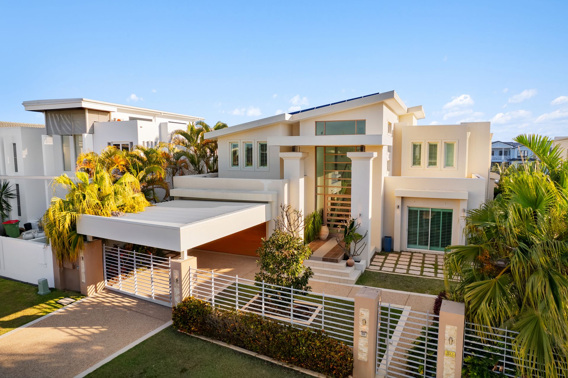 80 Royal Albert Crescent, Sovereign Islands - Thumbnail 2