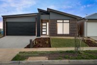 17 Rosella Road, Torquay VIC, Torquay - Image 1