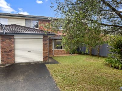 Bateau Bay 2/38 Debra Anne Drive