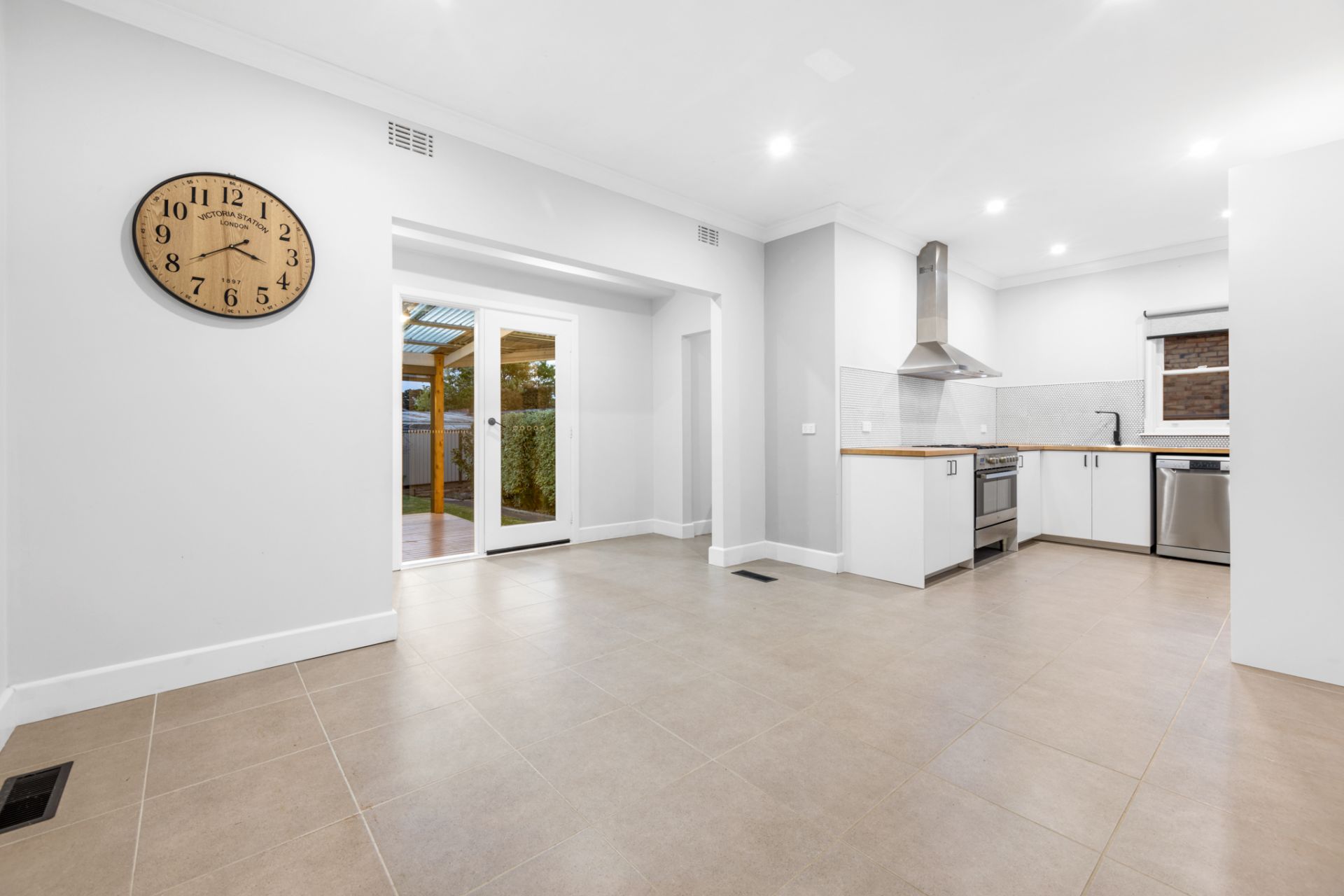 611 Darling Street, Redan, Redan - Thumbnail 6