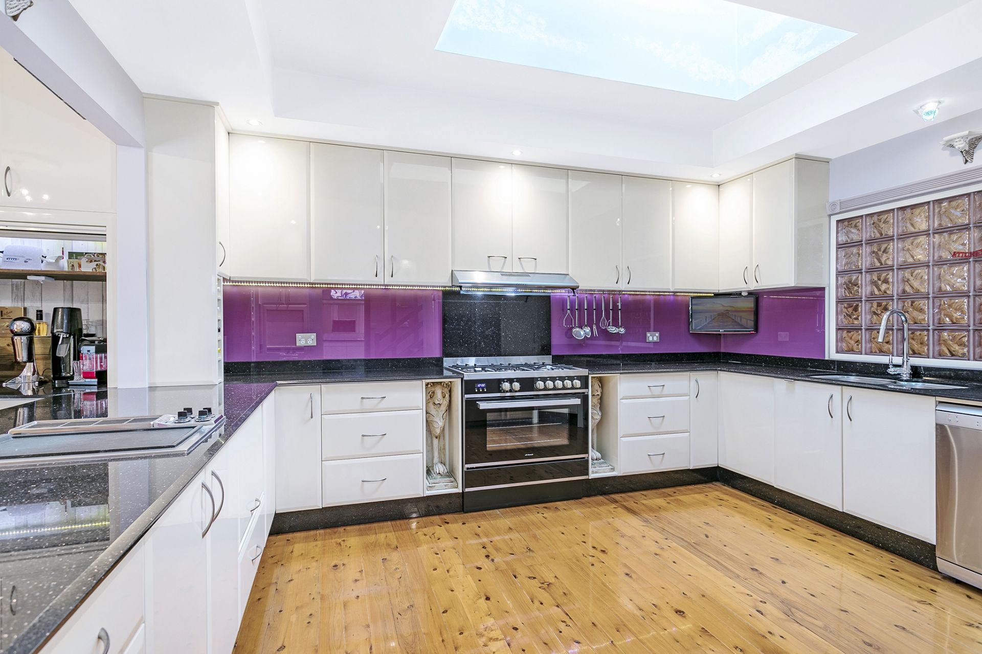 64 Kareena Road Miranda NSW, Miranda - Thumbnail 5