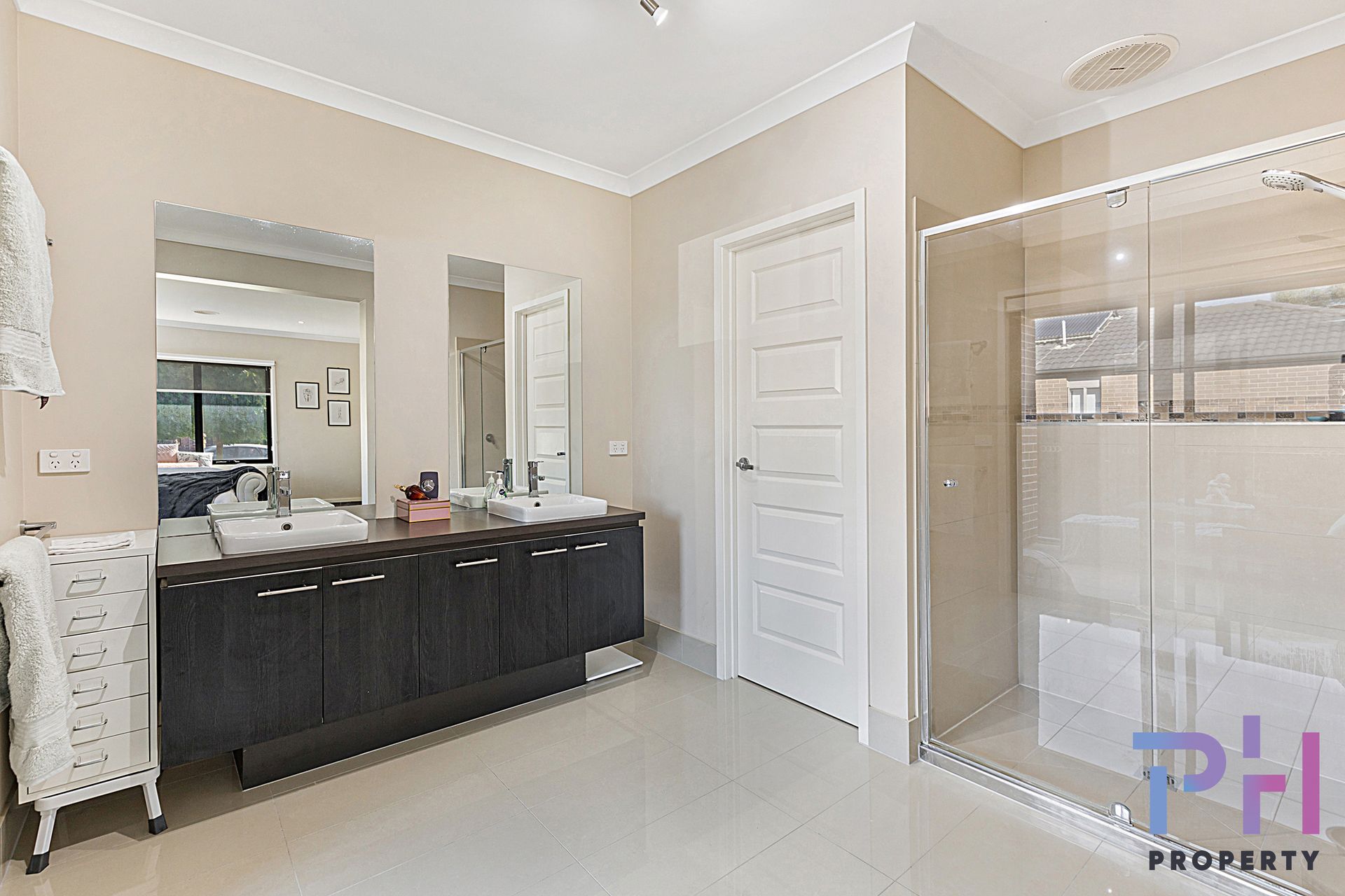 64 Yellowgum Drive EPSOM VIC, Epsom - Thumbnail 7