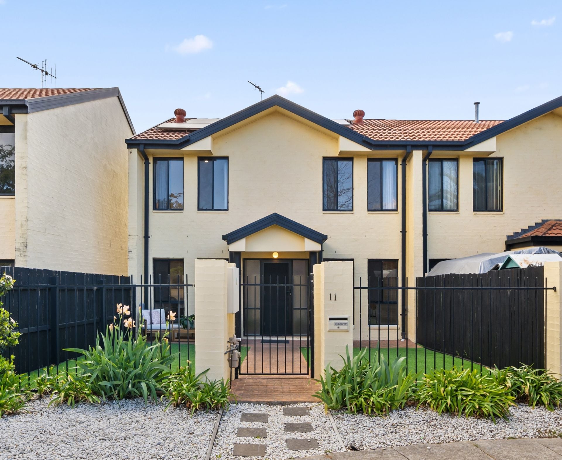 11 Haystack Crescent Palmerston ACT, Palmerston - Thumbnail 2