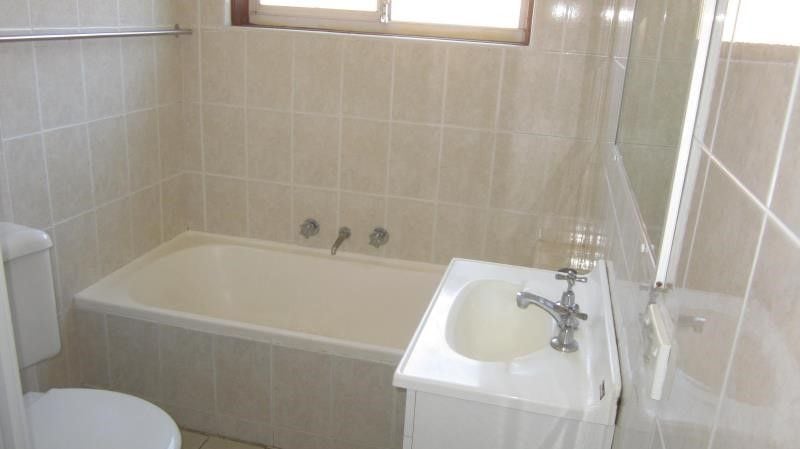 8/2 Grace Campbell Crescent, Hillsdale, Hillsdale - Thumbnail 5