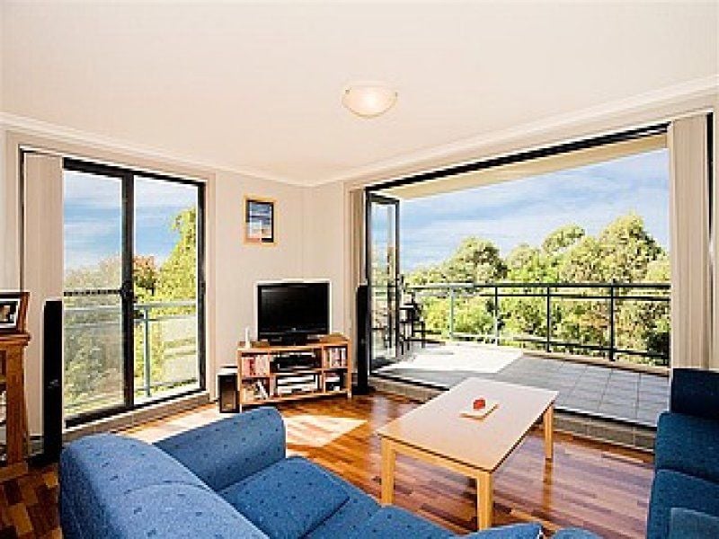 303/21-25 Urunga Parade, MIRANDA, Miranda - Thumbnail 2