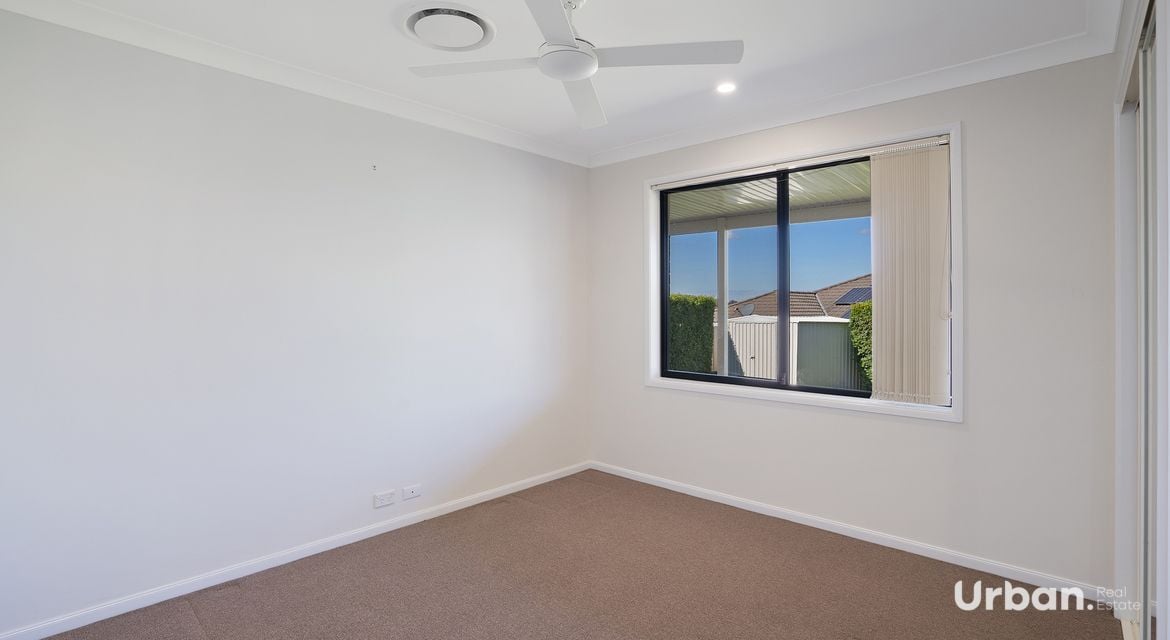 Aberglasslyn 27 Pyalla Avenue