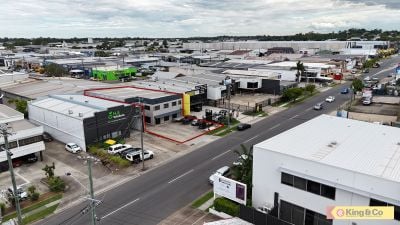 Main Road Freestander!