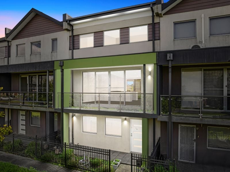 16/60-70 Cradle Mountain Drive, Craigieburn