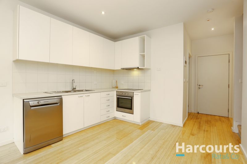 38 Waxflower Crescent, Bundoora