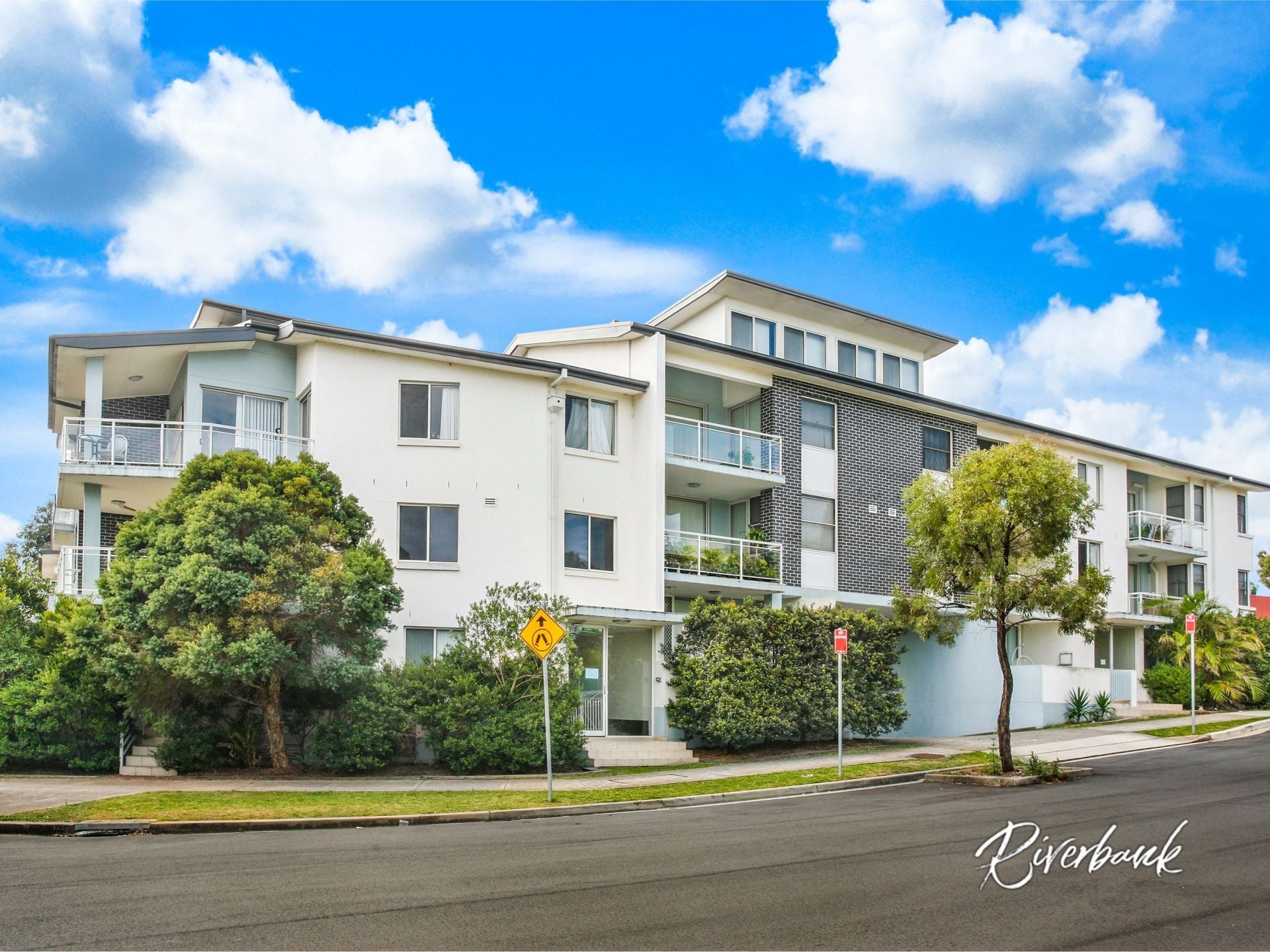 33/124 Driftway Drive Pemulwuy NSW, Pemulwuy - Image 1