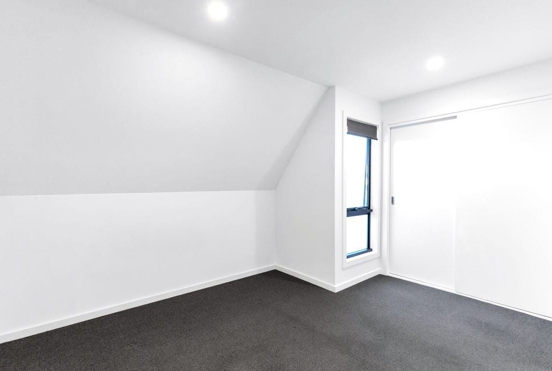 Spacious & Versatile Three-Bedroom Home – Utilities Included