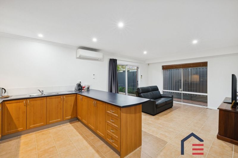 123A The Strand, Bedford