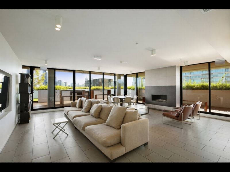 1413/52 Park Street, South Melbourne - Thumbnail 4