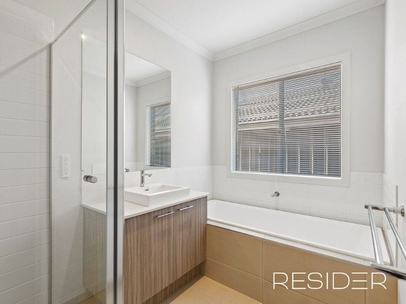 9 Stonemasons Way Mernda, Mernda - Thumbnail 6