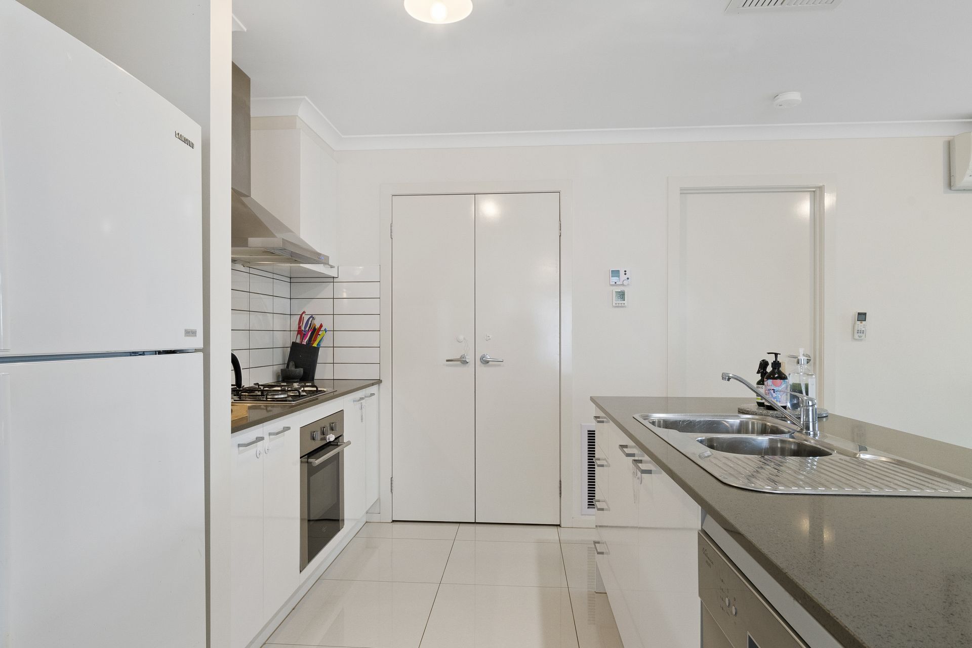 2 Rothschild Close Epsom VIC, Epsom - Thumbnail 5