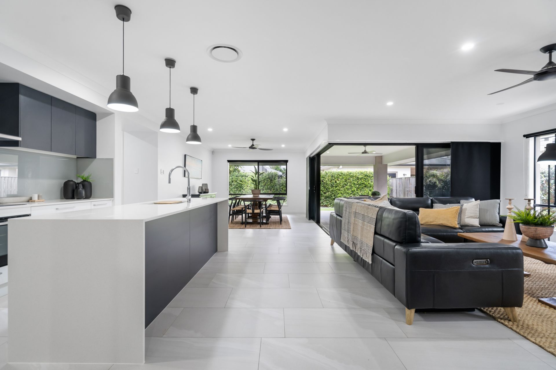 37 Amazon Circuit, Helensvale - Thumbnail 7