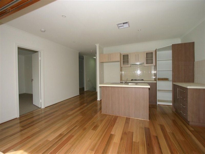 3/11 Timpson Street PORT ADELAIDE SA, Port Adelaide - Thumbnail 3