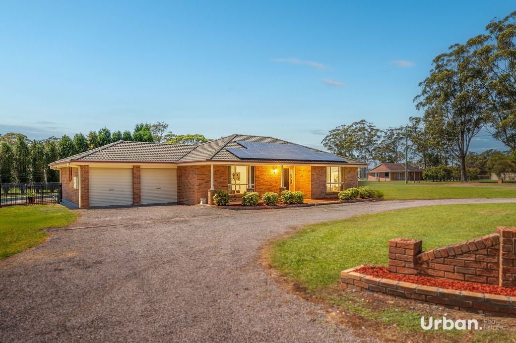 Medowie 15 Ford Avenue
