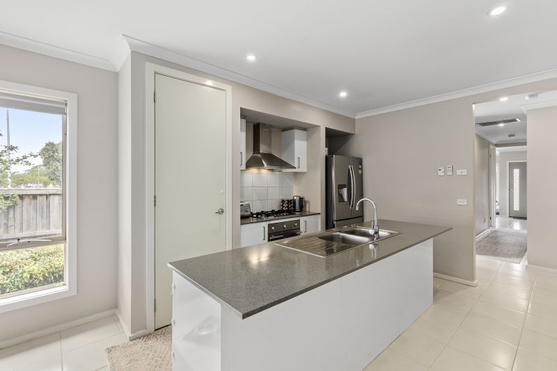 2 Rotino Crescent, Lalor