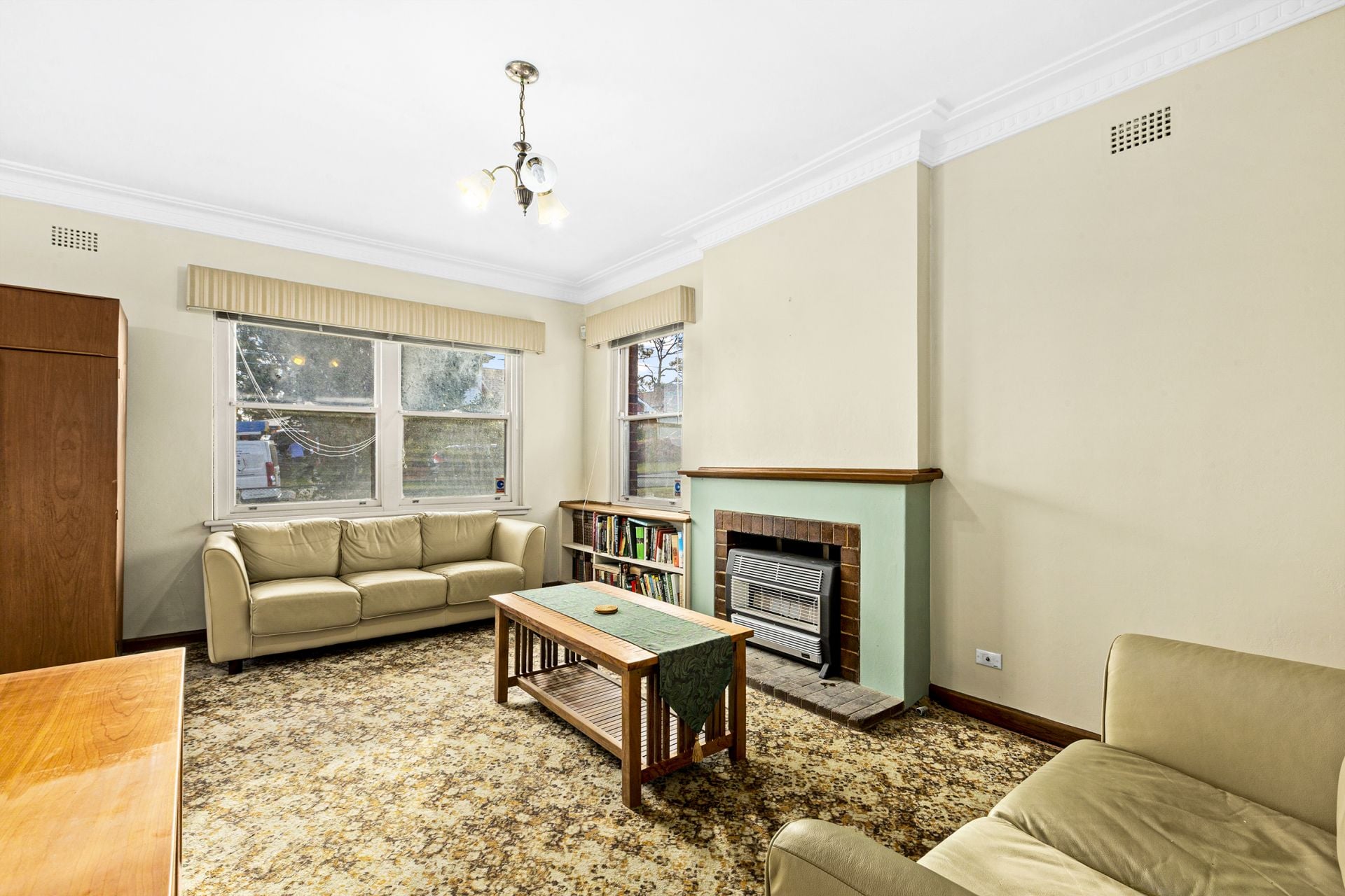 54 Glenayr Avenue Denistone West NSW, Denistone West - Thumbnail 3