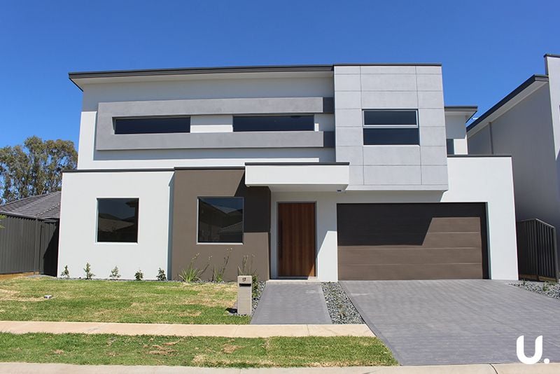 17 Willowdale Drive