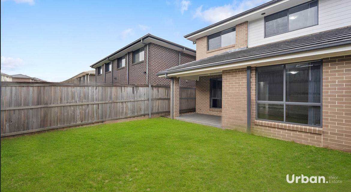 Bardia 79 Ingleburn Gardens Drive