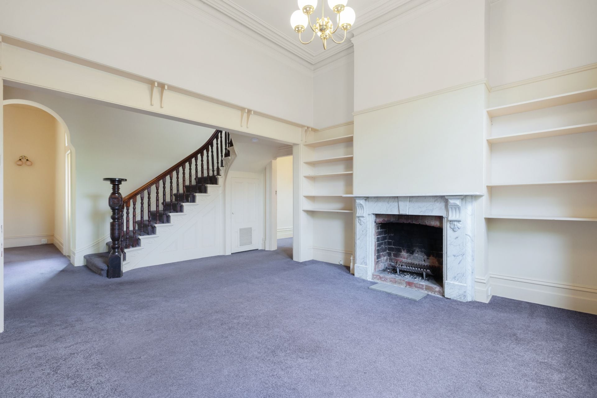 143 Cotham Road, Kew, Kew - Thumbnail 2