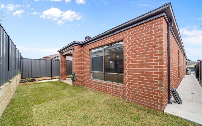 28 Pythagoras Street, Mernda