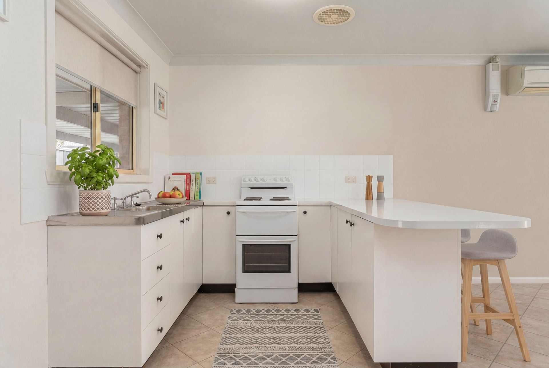 6 Rosewood Avenue Orange NSW, Orange - Thumbnail 7