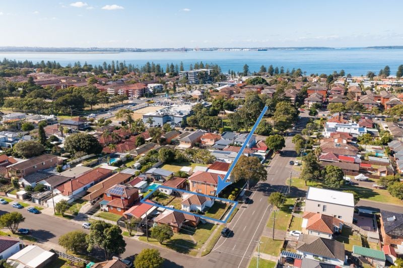 32 Park Road SANS SOUCI 2219