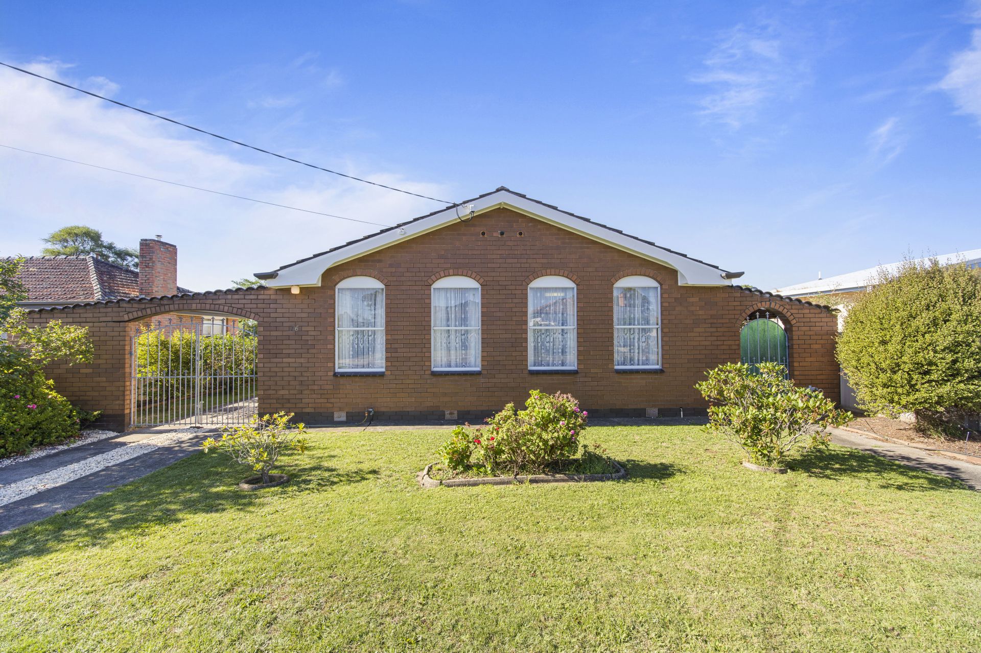 16 Edgar Street, Wendouree, Wendouree - Thumbnail 2