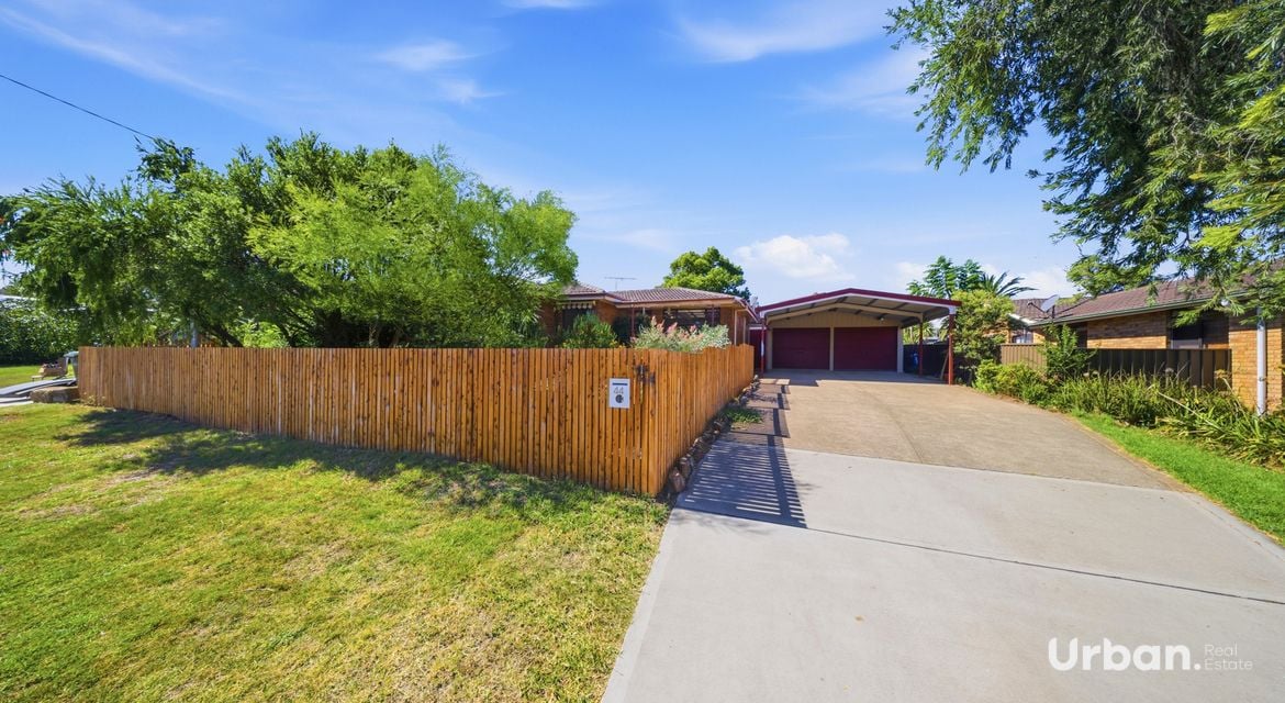 Lochinvar 44 Station Lane