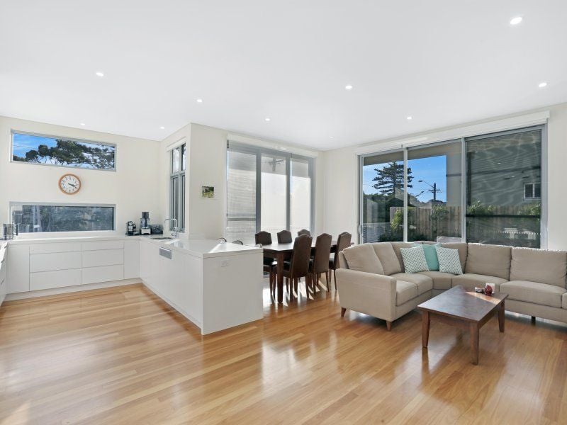 1/106-108 Elouera Road CRONULLA 2230