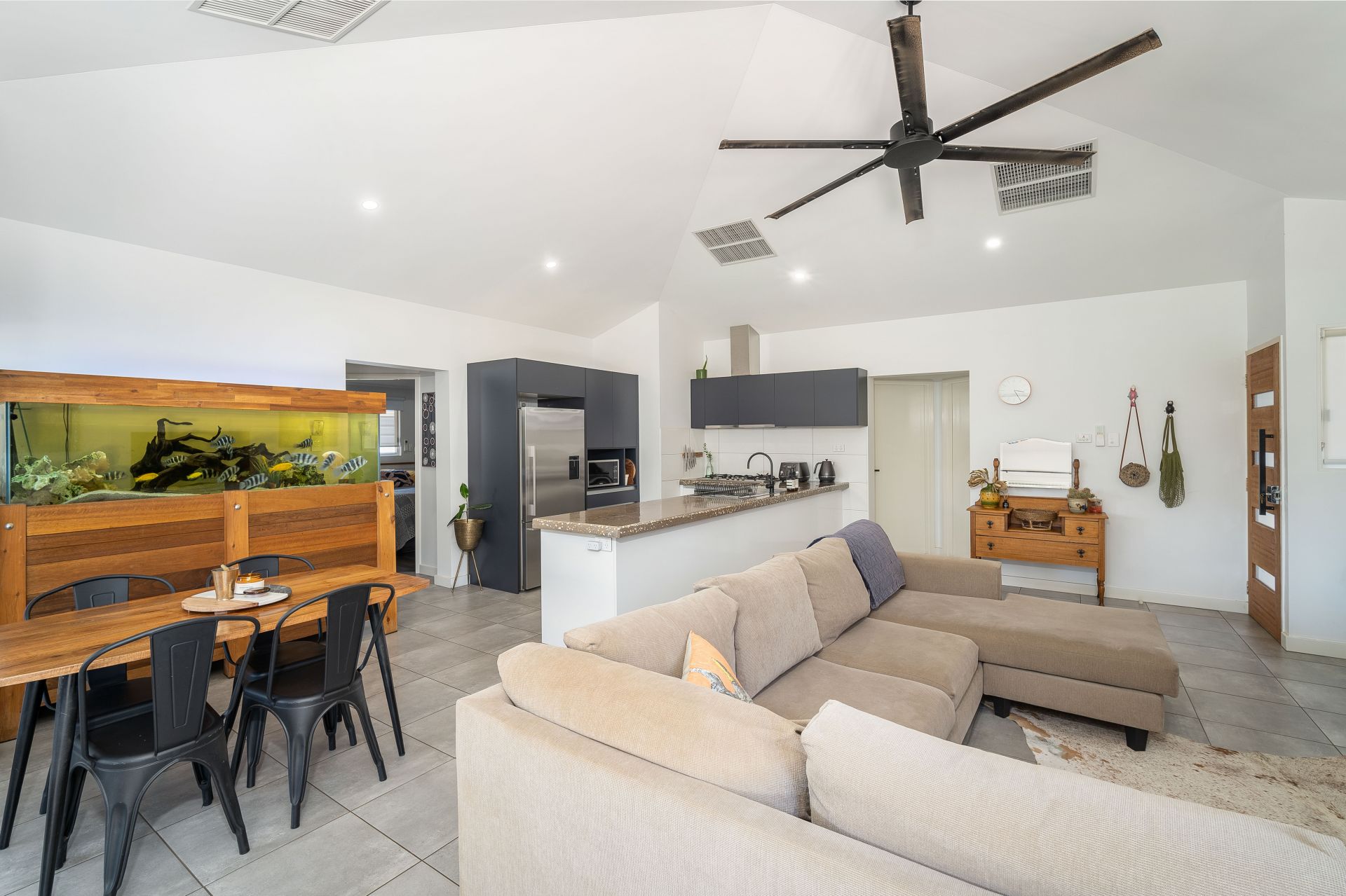 9 Bowman Close Araluen NT, Araluen - Thumbnail 5