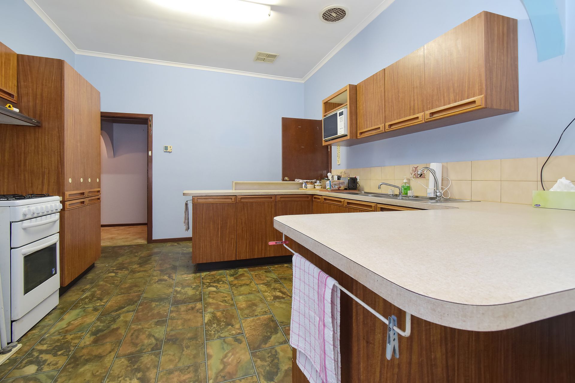 99 Gillies Street, Maryborough - Thumbnail 6