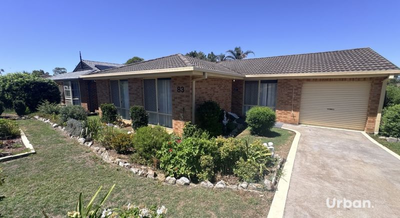 83 Squadron Crescent