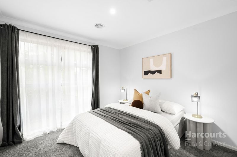 3 Streeton Avenue, Caroline Springs