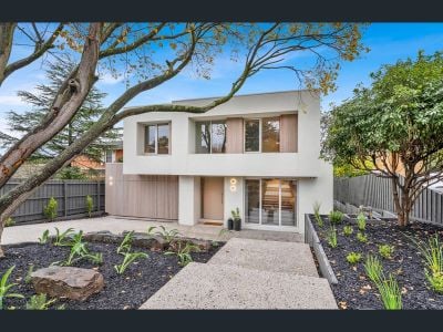 7 Jolie Vue Rd, Balwyn North