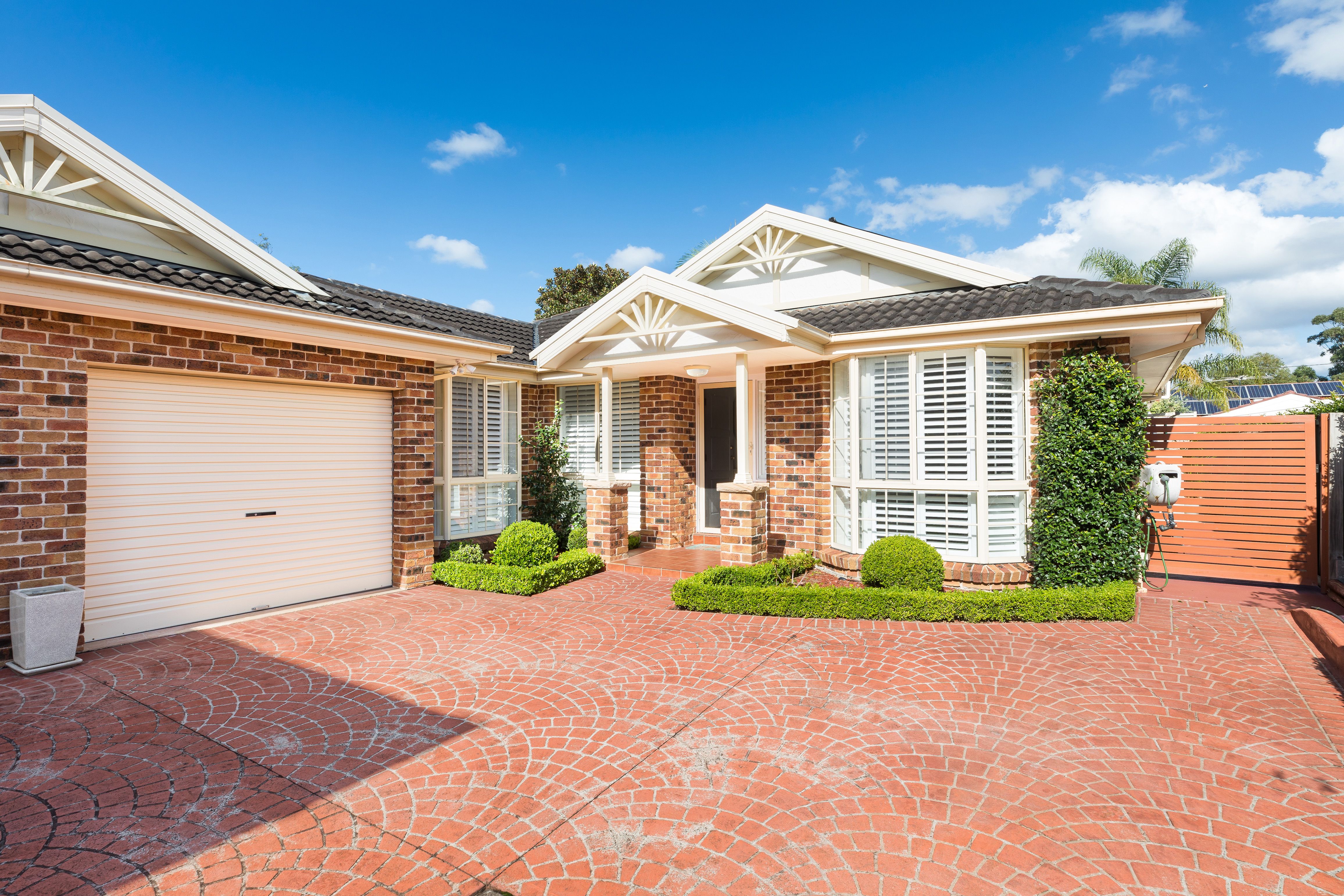 32a Jellicoe Street CARINGBAH SOUTH 2229