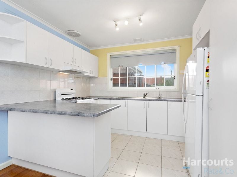 114 Edgars Road, Thomastown