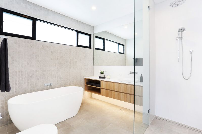 24b Woodward Avenue, CARINGBAH SOUTH, Caringbah South - Thumbnail 6
