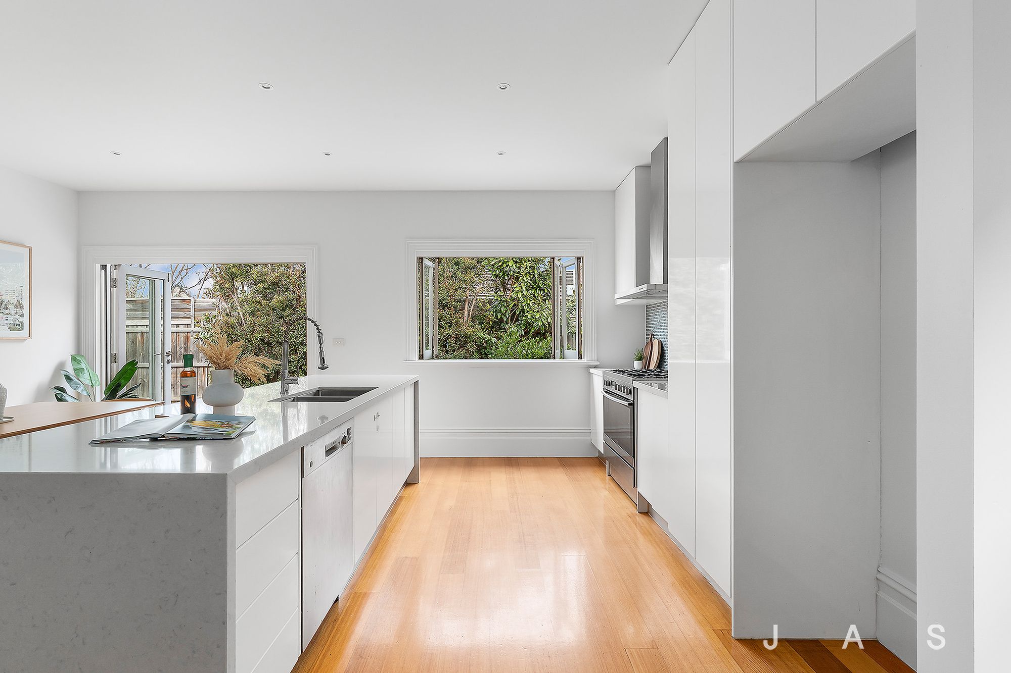 213 Buckley Street, Seddon, Seddon - Thumbnail 4