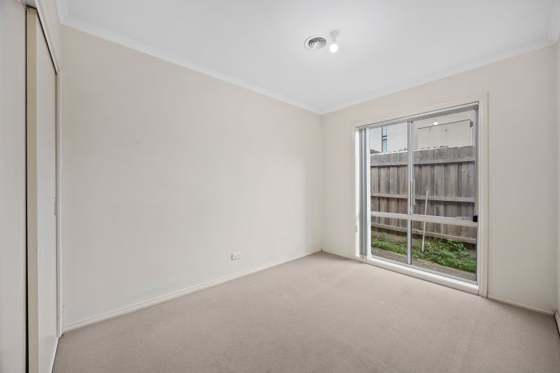 2/1110 Stud Road, Rowville
