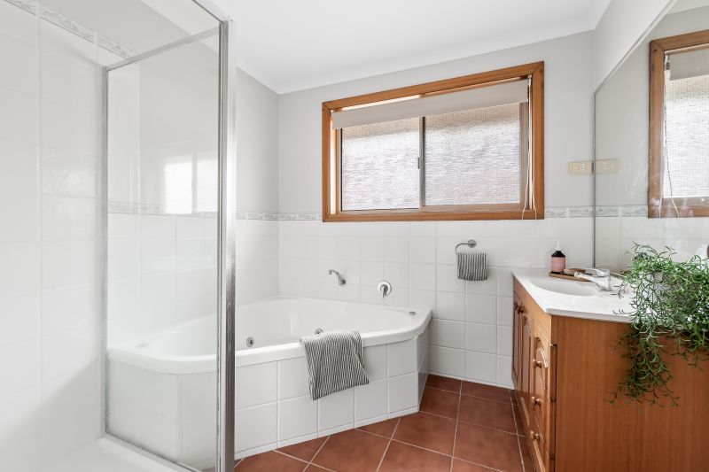 10 Turtur Close, Mill Park