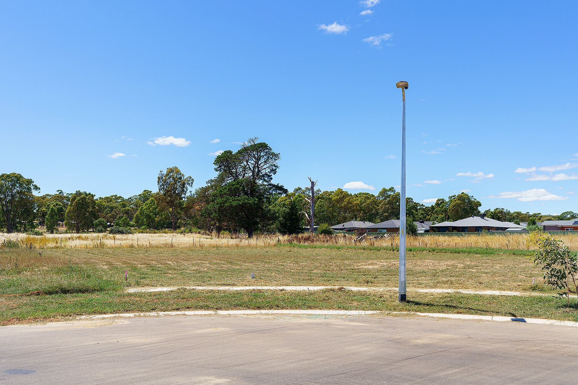 17 Banksia Court, Campbells Creek - Thumbnail 5