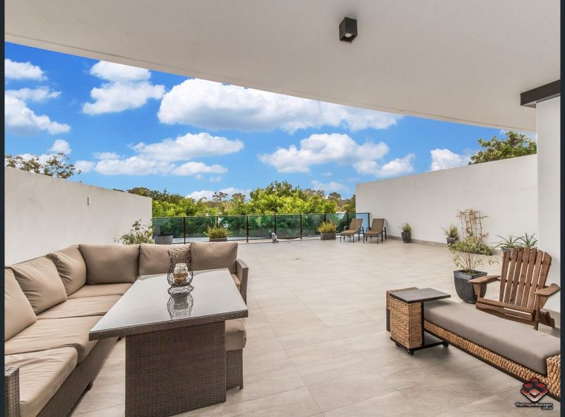 3107/5 Harbourside Court, Biggera Waters - Thumbnail 2