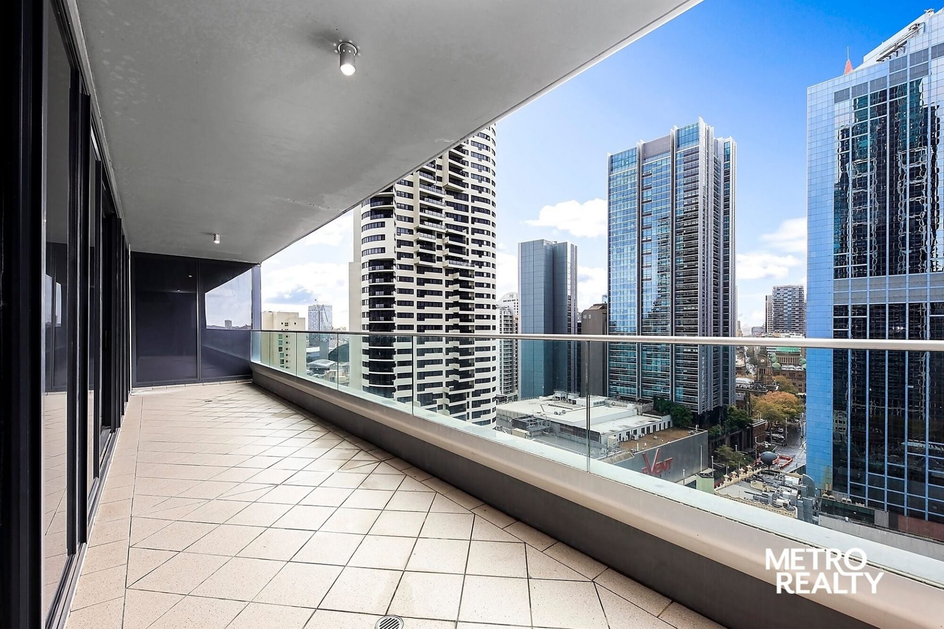 3010/91-93 Liverpool St Sydney NSW, Sydney - Thumbnail 2