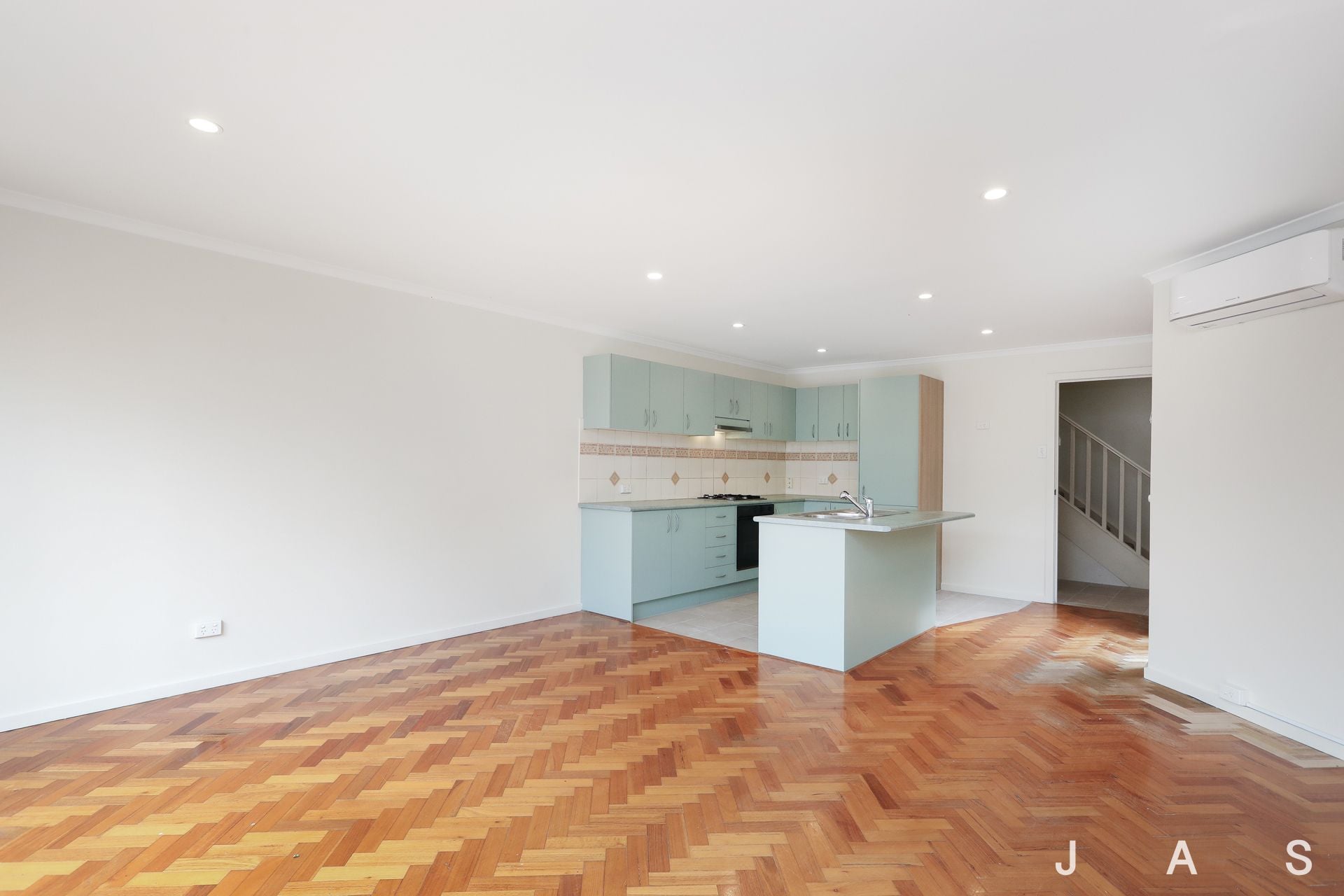 30 Emma Street Seddon VIC, Seddon - Thumbnail 4